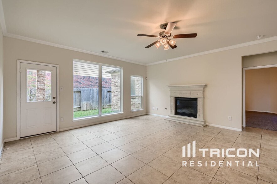 Building Photo - 20831 Fair Walnut Way