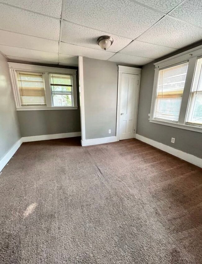 Building Photo - 1540 St Paul St