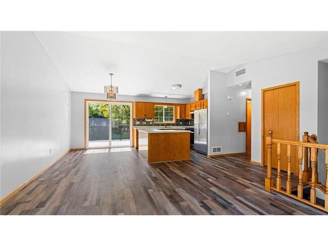 Building Photo - 11874 Jonquil St NW