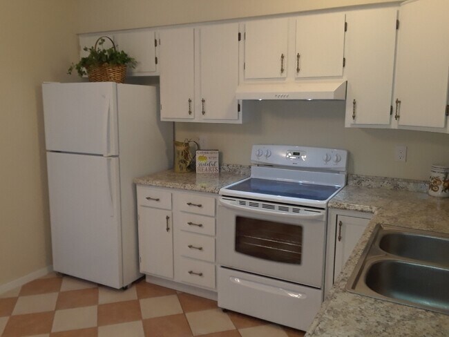 Building Photo - 1854 Zebulon Dr
