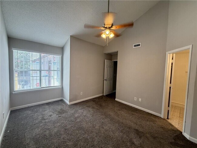 Building Photo - 1101 Sandy Ln Dr