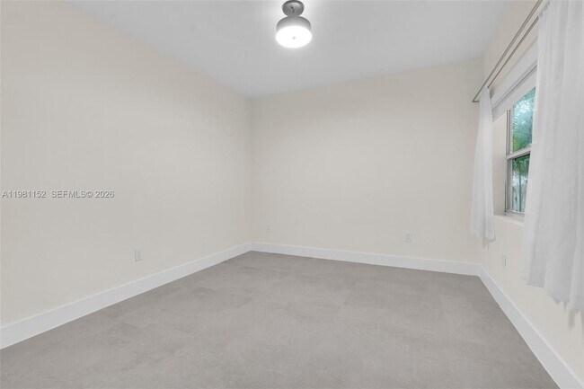 Building Photo - 52 NW 47th Terrace