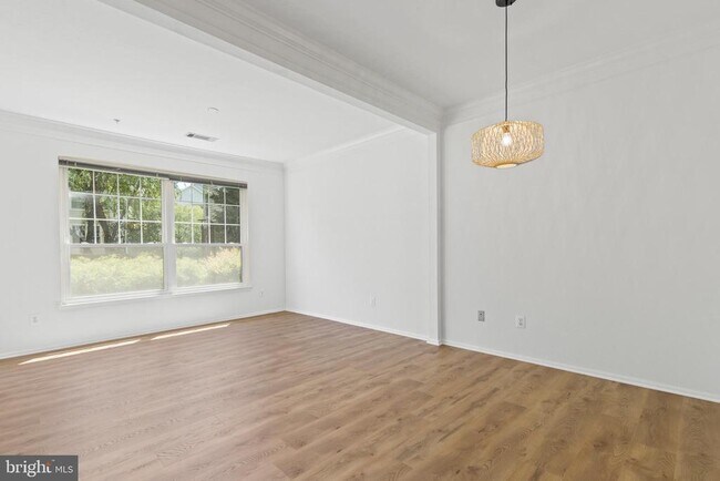 Building Photo - 1530 Spring Gate Dr.