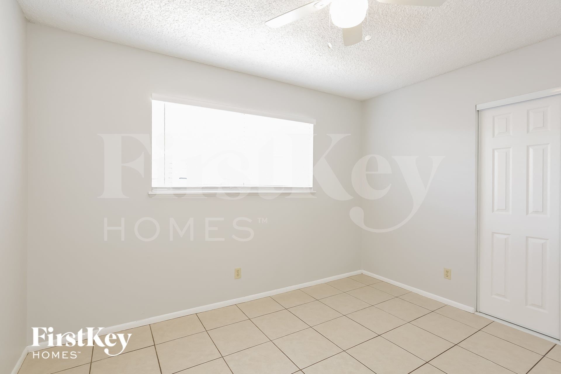 Building Photo - 2552 Masters Cir