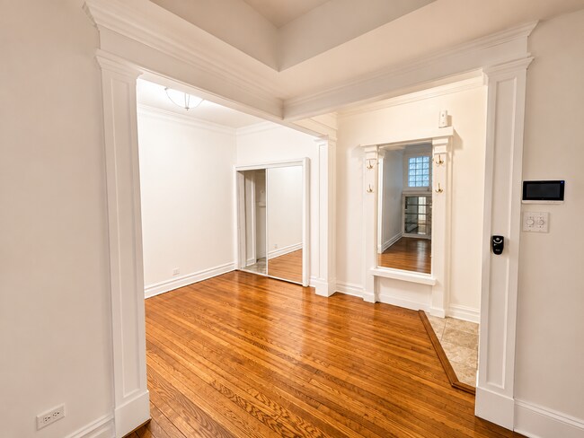 Building Photo - Rhodes Property
