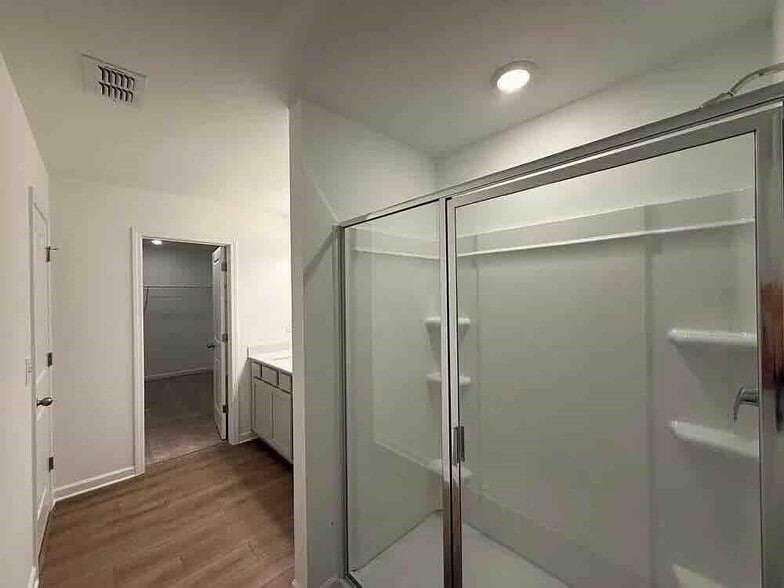 Building Photo - 6761 Armonia Dr