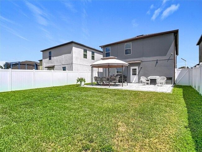 Building Photo - 403 Argyll Dr