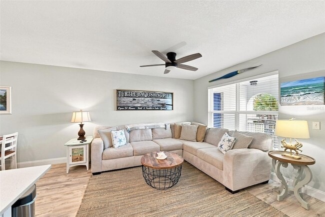 Building Photo - 7151 Sunset Way