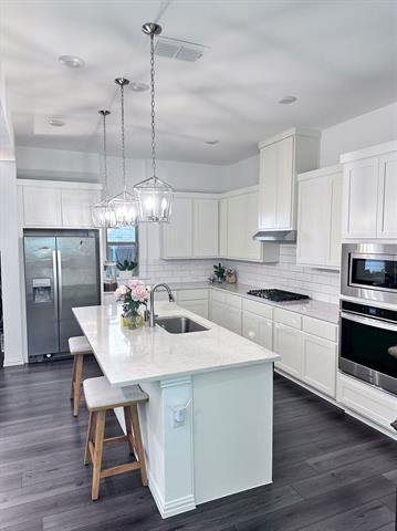 Building Photo - 3305 Sarala Ct