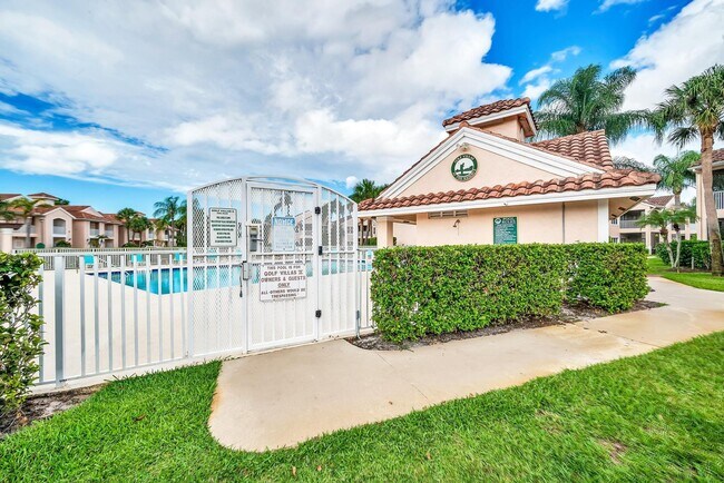 Building Photo - 9847 Perfect Dr