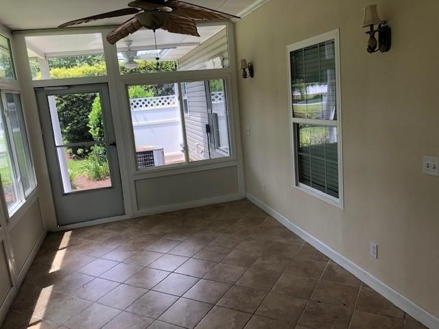 Building Photo - 26 White Oak Ct