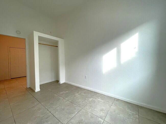 Building Photo - "Charming 3-Bed Oasis in Desert Hot Spring...