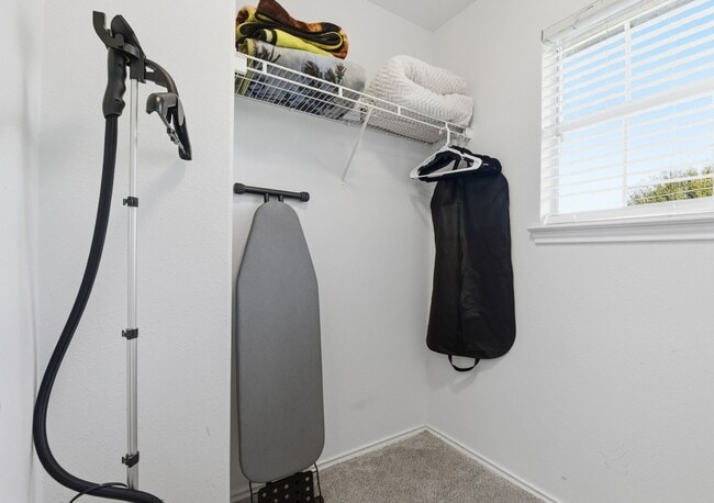 Building Photo - 9519 Maple Green Ln