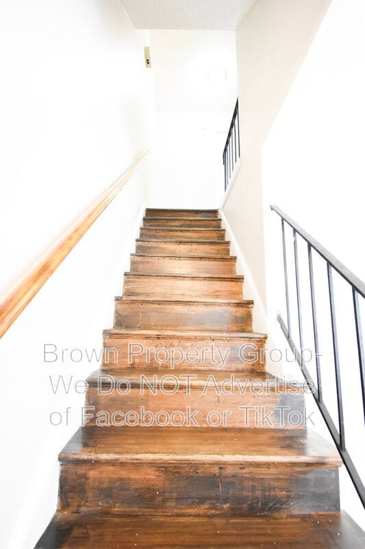 Building Photo - 2109 Grand Prix Dr