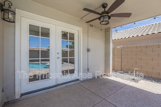 Building Photo - 1441 W Shellfish Dr