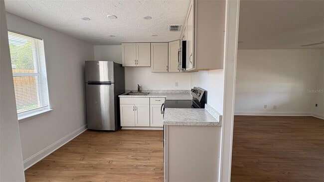 Building Photo - 3806 Asbury Pl