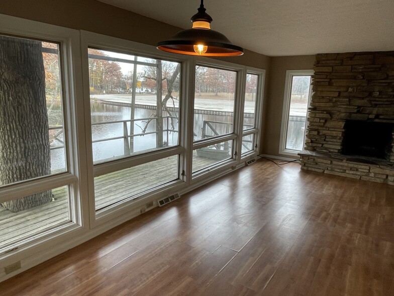 Building Photo - 4335 Ormond Dr