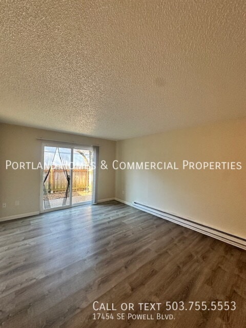 Building Photo - 17454 SE Powell Blvd