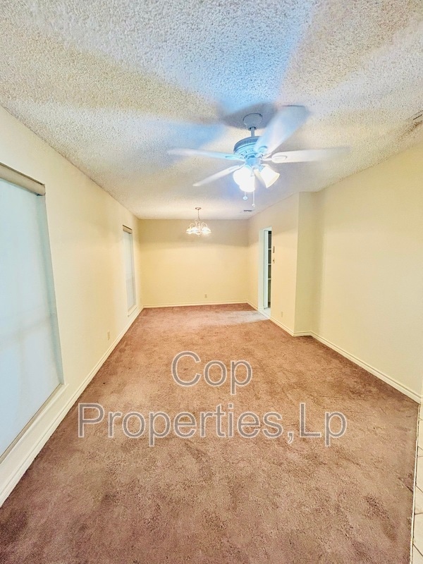 Building Photo - 14810 Ridge Hill Dr