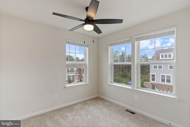 Building Photo - 23450 Sugar Pine Ln