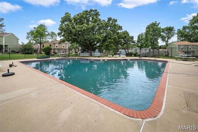 Building Photo - 147 Harbor View Dr