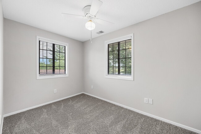 Building Photo - 1512 1st Ave