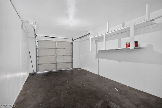 Building Photo - 5125 Golden Ln