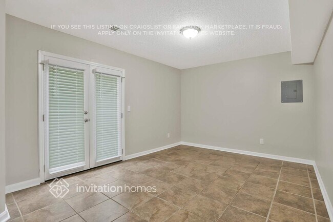 Building Photo - 6458 Phillips Creek Dr