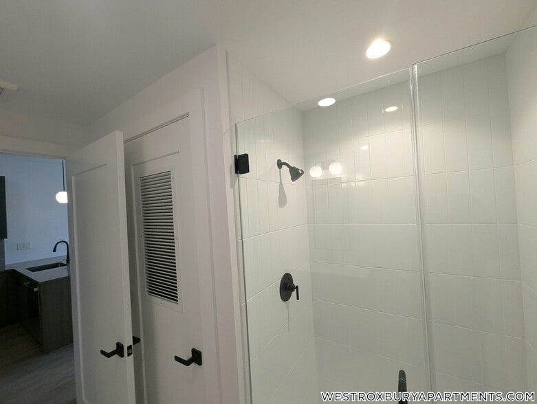 Building Photo - 199 Gardner St