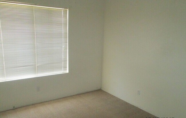 Building Photo - COMING SOON NEAR DOWNTOWN CHANDLER - NO HOA!!!