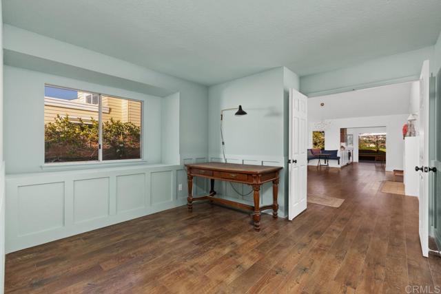 Building Photo - 7202 Lantana Terrace