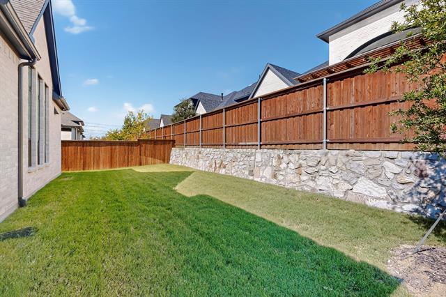 Building Photo - 15592 Songbird St