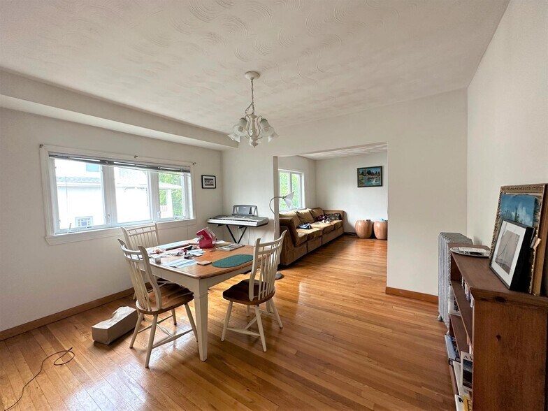 Building Photo - 65 Boston Ave