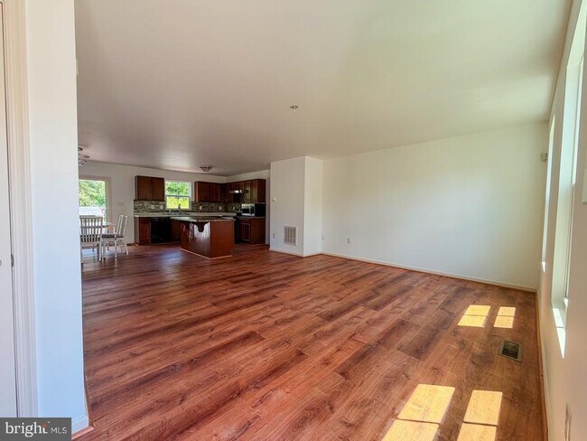 Building Photo - 18133 Scenic Creek Ln