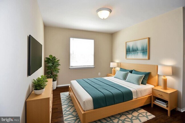 Building Photo - Beautifully renovated 3-bedroom, 2.5-bath detached home