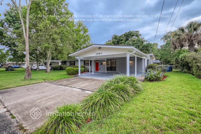Building Photo - 2560 Eastill Dr
