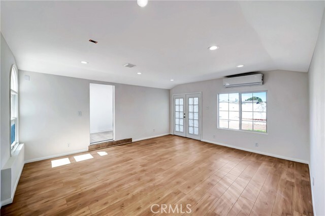 Building Photo - 4539 W Ave M8