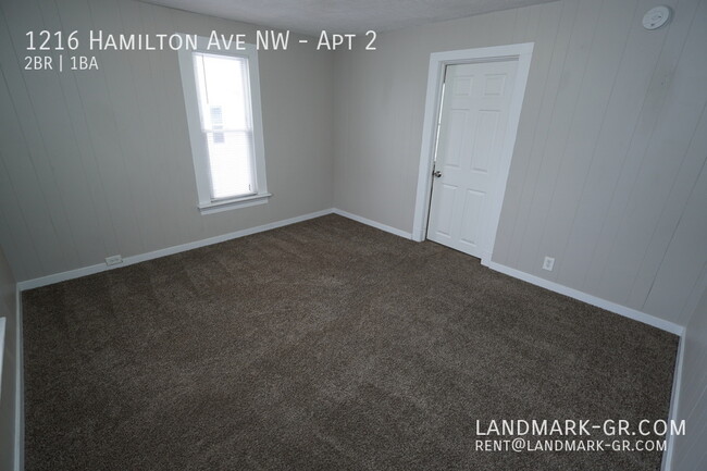 Building Photo - Updated 2-Bed, 1-Bath – First Month $775 Rent