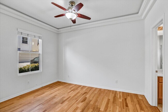 Building Photo - 7370 La Mesita Pl