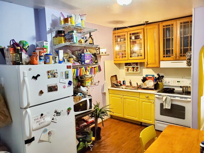 Building Photo - 846 Huntington Ave