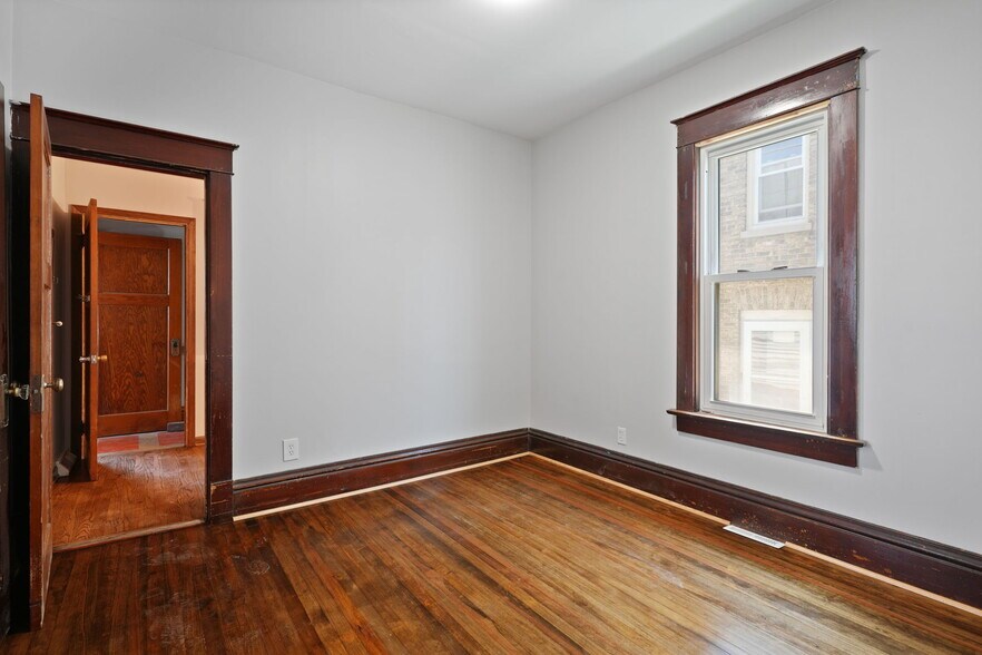 Bedroom 3 - 1411 Goold St