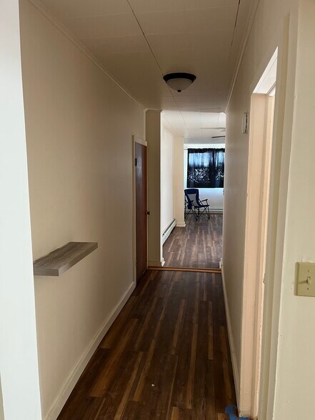 Building Photo - 86 Birdsall St