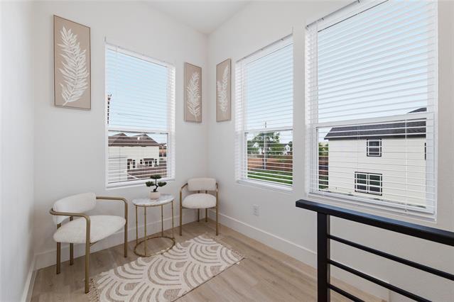 Building Photo - 2406 Merlin St