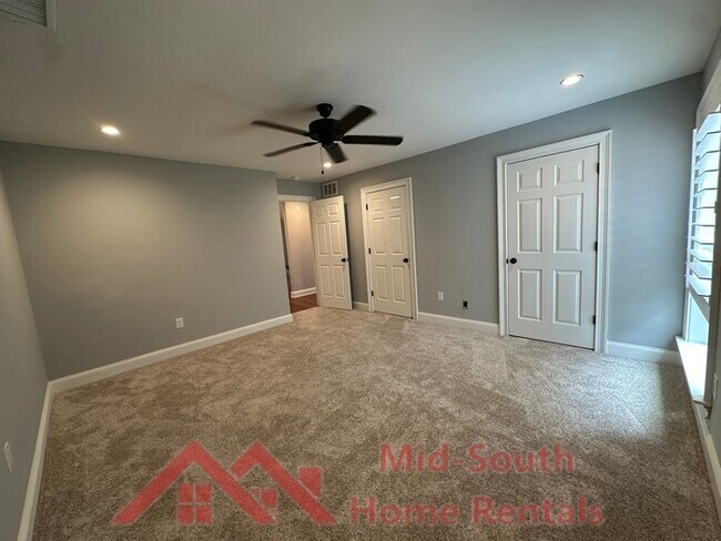 Building Photo - 1965 Cordes Rd