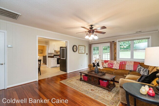Building Photo - 3 br, 2 bath House - 614 Parkins Mill Rd