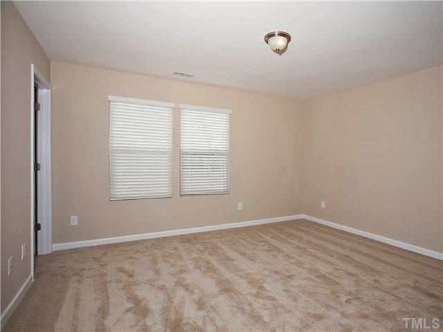 Building Photo - 2233 Sunny Cove Dr