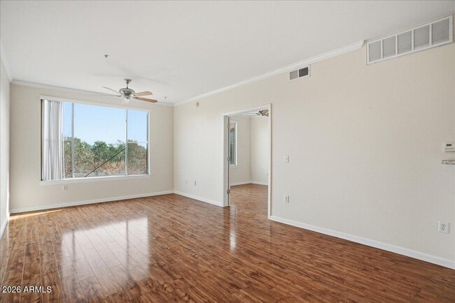 Building Photo - 1701 E Colter St