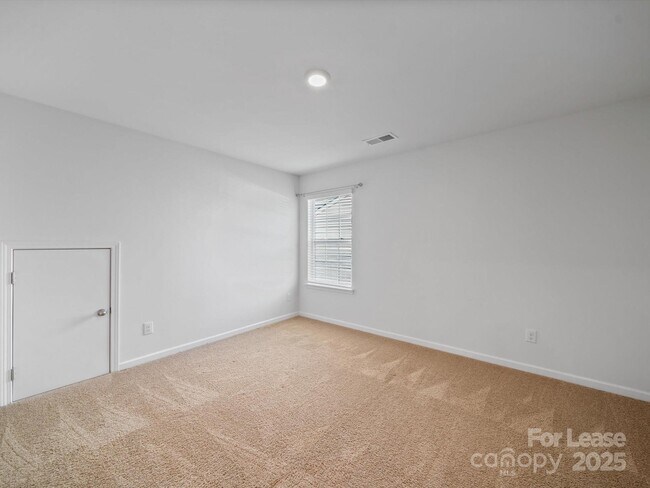 Building Photo - 1008 Hudson Taylor Ln