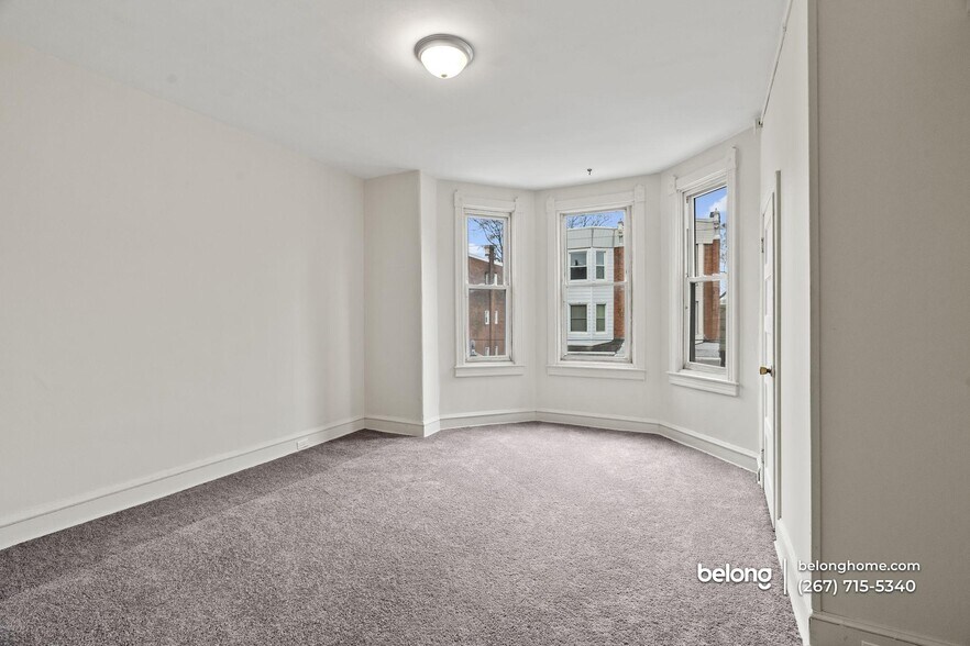 Building Photo - 3727 N 16th St