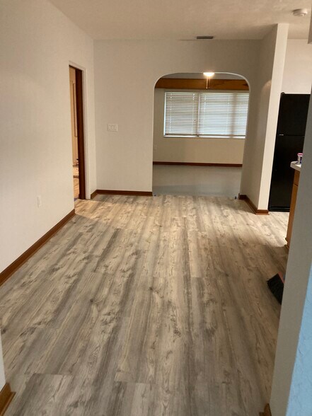 Building Photo - 5312 16th St W